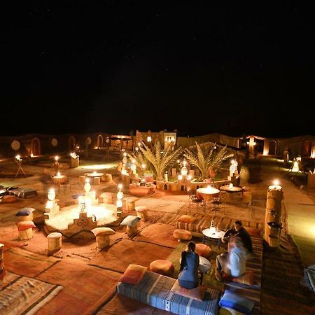 Desert Bivouac Mhamid محاميد الغزلان المظهر الخارجي الصورة