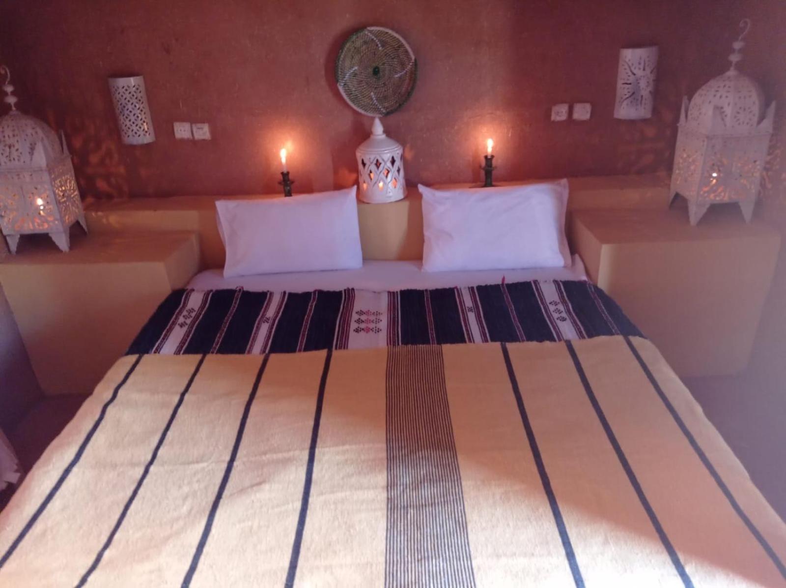 Desert Bivouac Mhamid محاميد الغزلان المظهر الخارجي الصورة