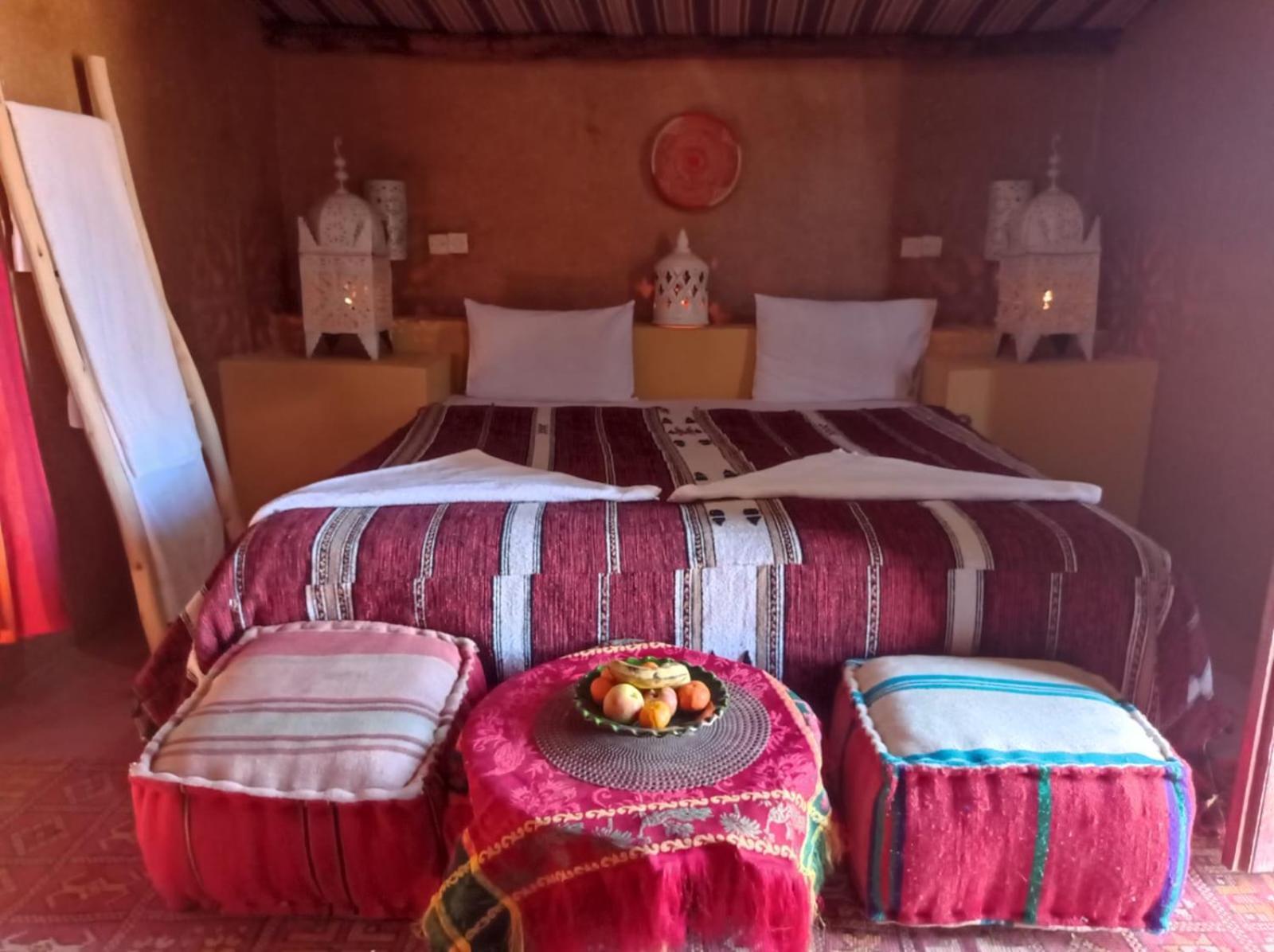 Desert Bivouac Mhamid محاميد الغزلان المظهر الخارجي الصورة